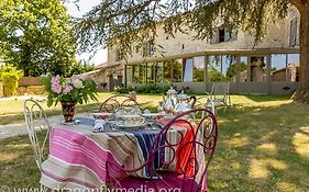 Bed And Breakfast Le Grand Cedre À