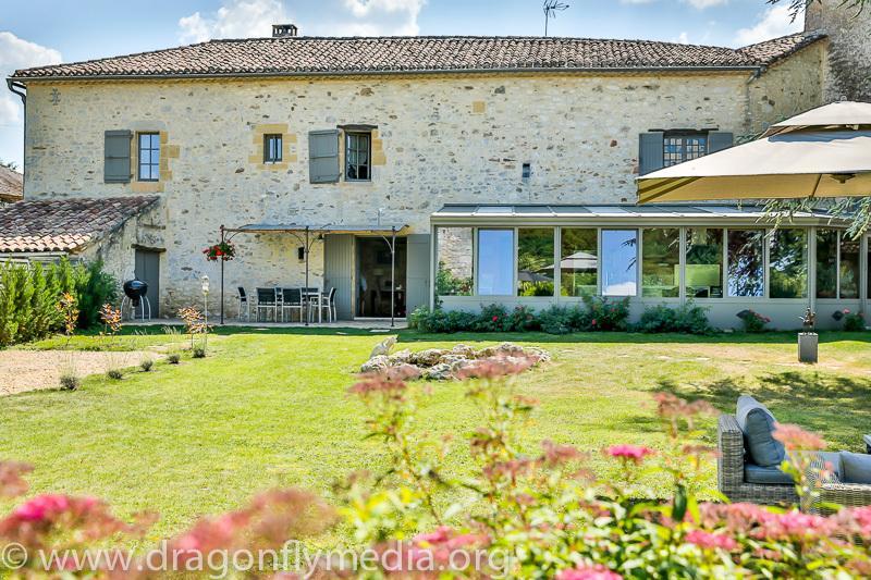 Bed and Breakfast Le Grand Cedre à Lolme Extérieur photo